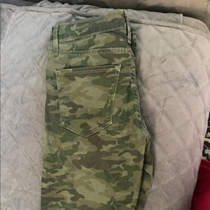 Levi's Green Camo Women's Jeans